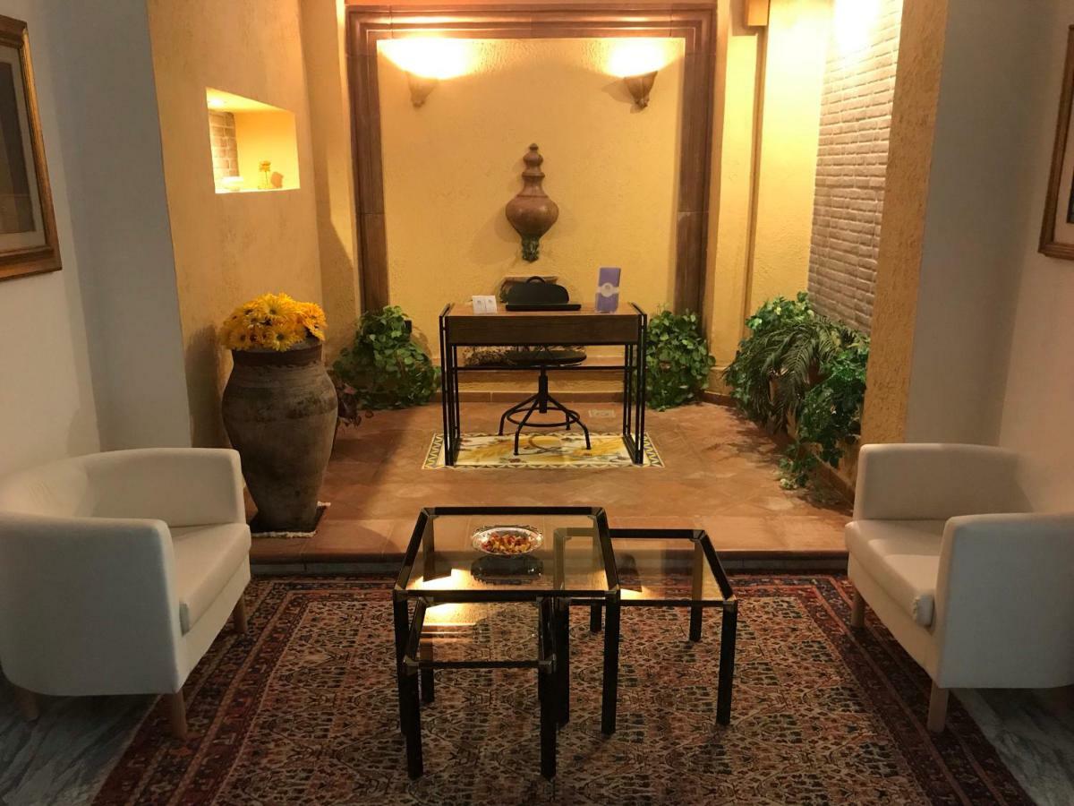 La Salida Del Sol Bed & Breakfast Agrigento Eksteriør bilde
